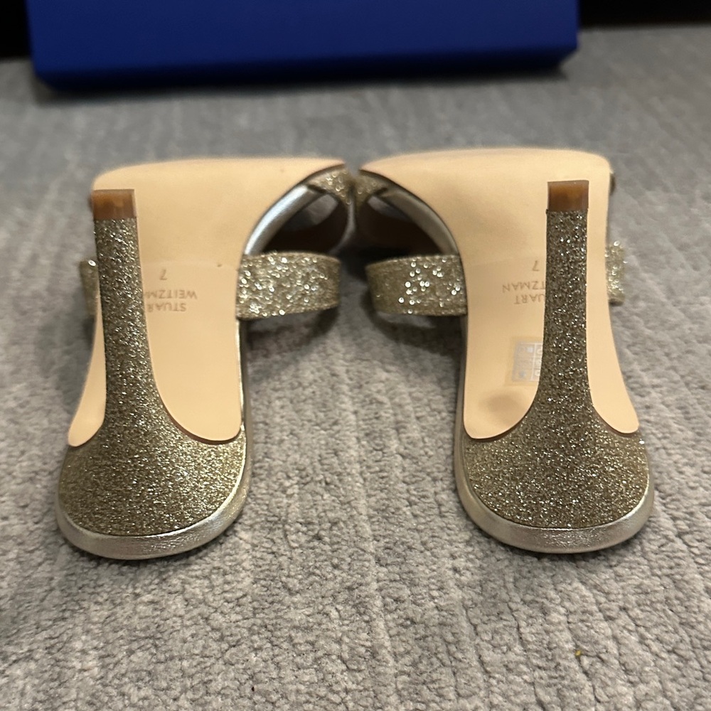 NWOT Stuart Weitzman Shimmering Gold Strappy Heels - Picture 6 of 6